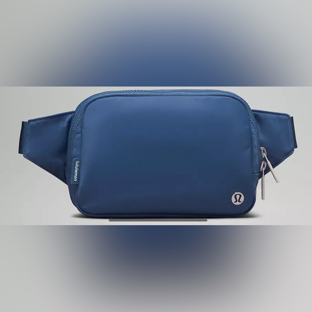Lululemon crossbody bag